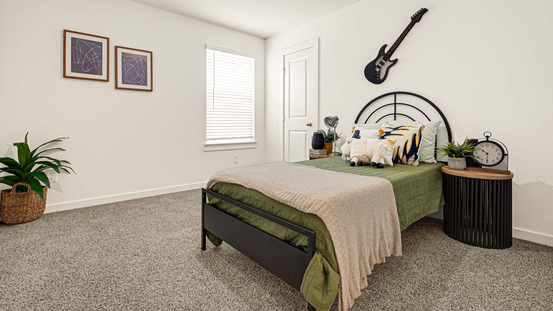 *Images and 3D tour are for illustration only and options may vary from home as built.