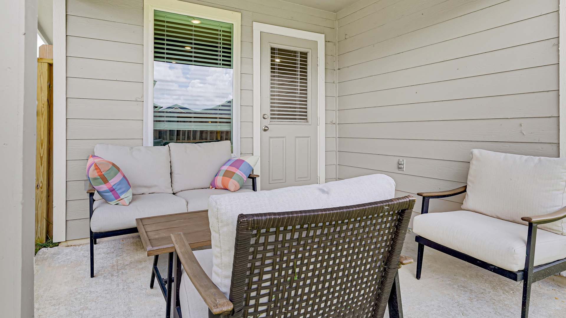 *Images and 3D tour are for illustration only and options may vary from home as built.