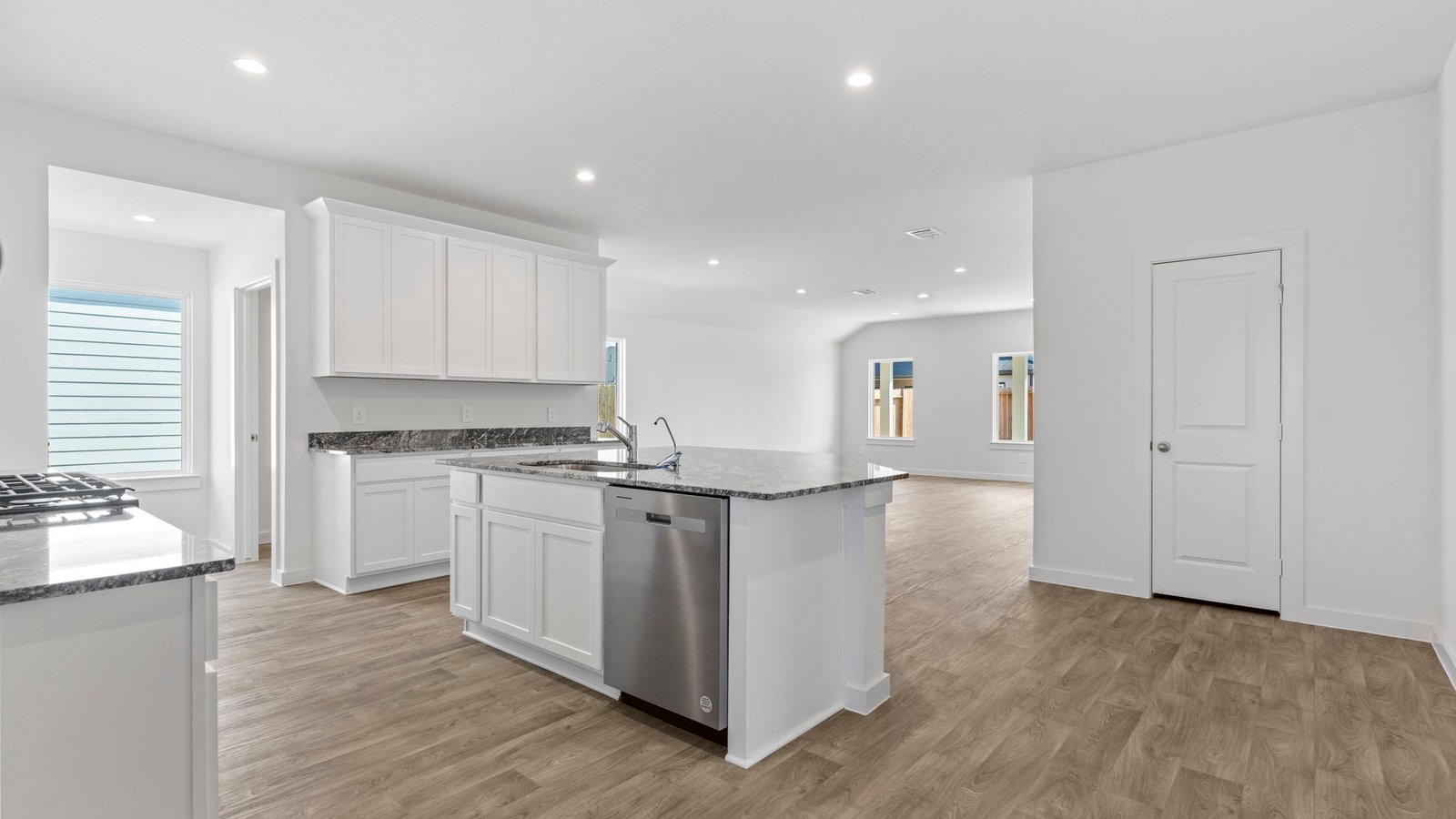 *Images and 3D tour are for illustration only and options may vary from home as built.