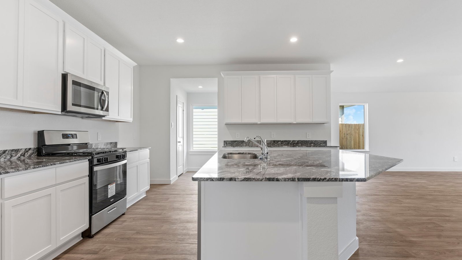 *Images and 3D tour are for illustration only and options may vary from home as built.