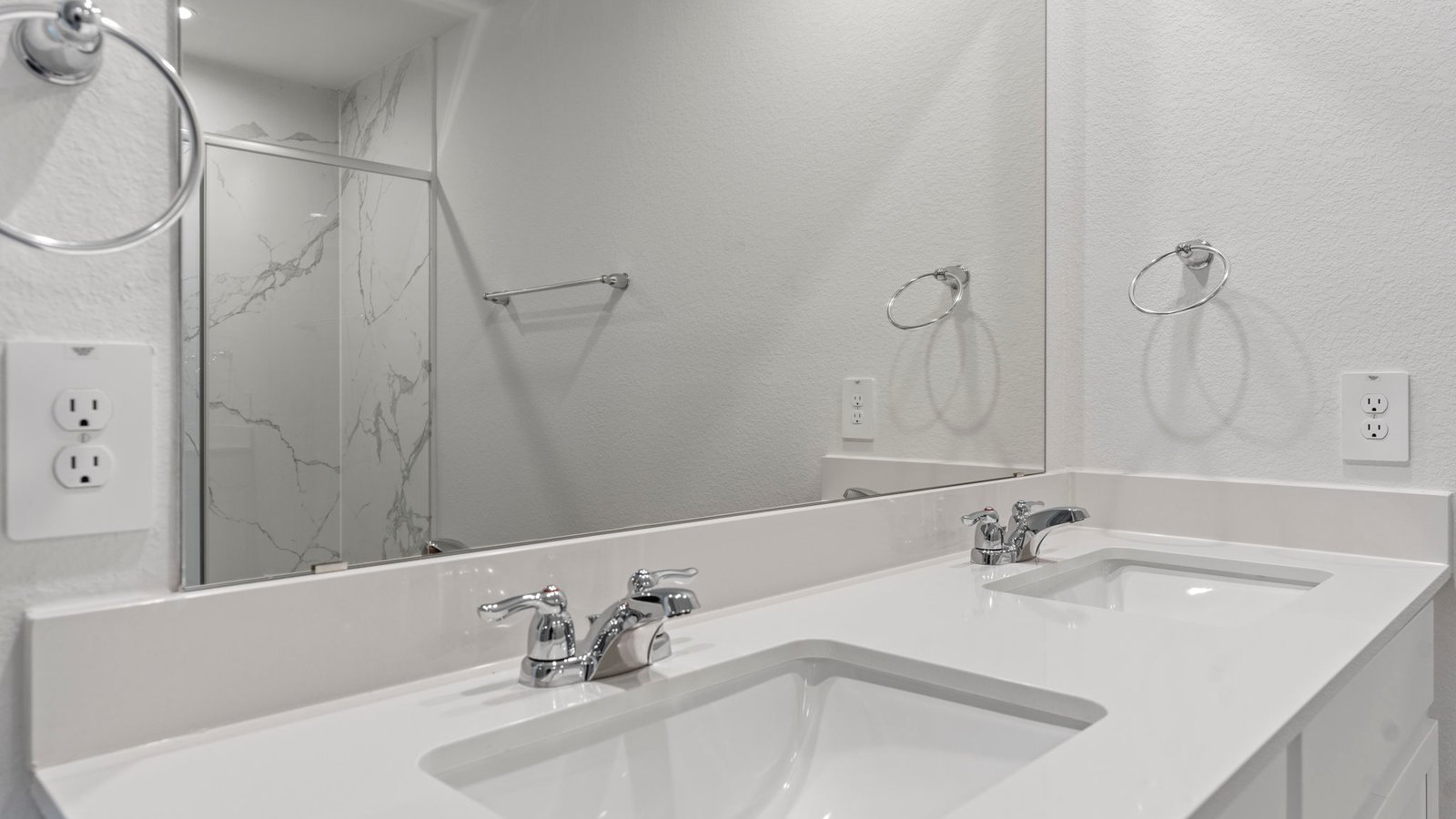 *Images and 3D tour are for illustration only and options may vary from home as built.