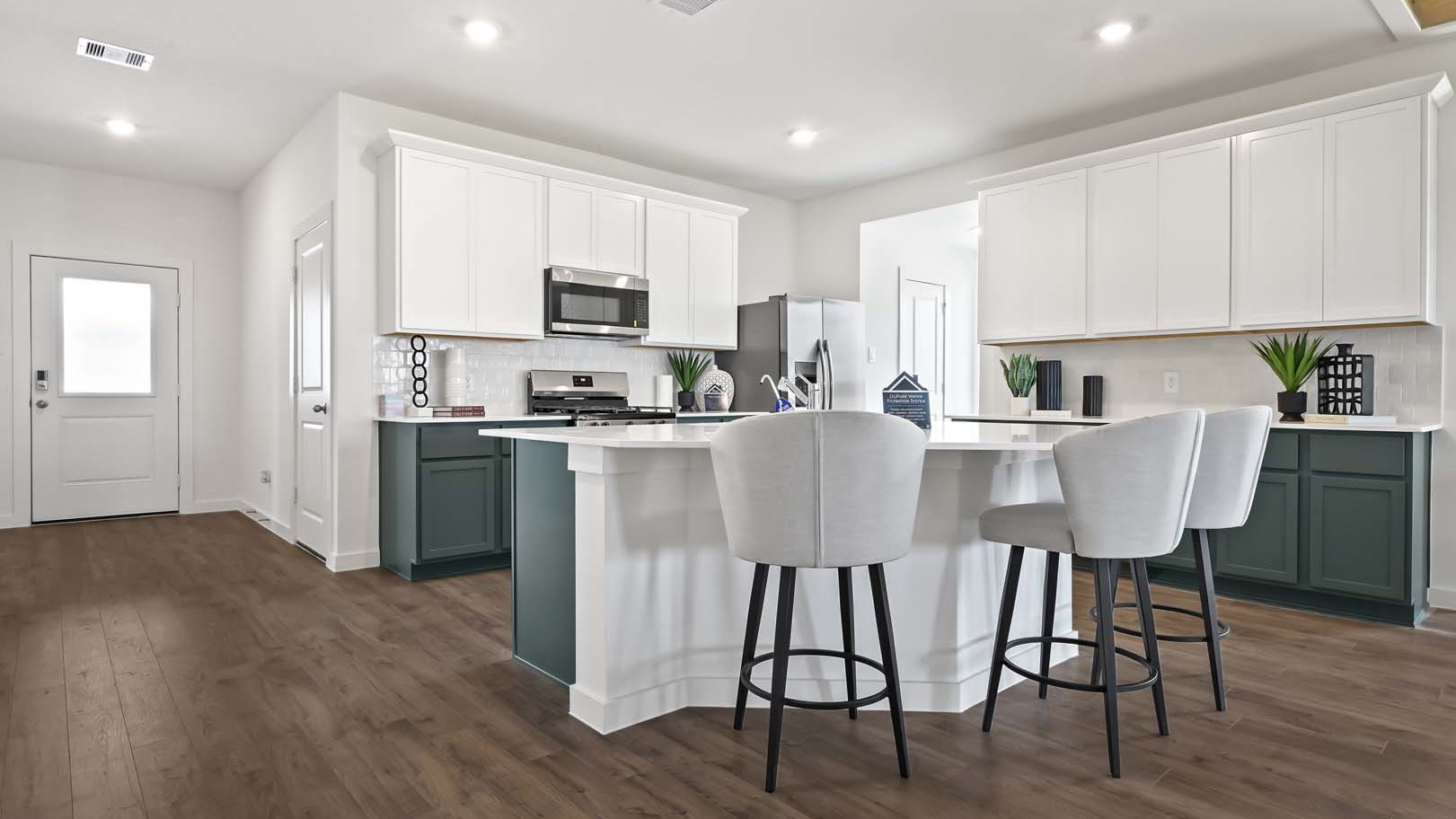 *Images and 3D tour are for illustration only and options may vary from home as built.