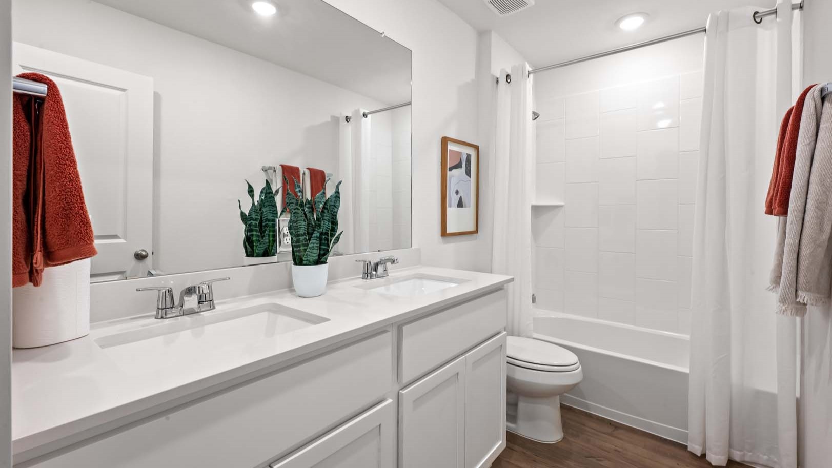 *Images and 3D tour are for illustration only and options may vary from home as built.