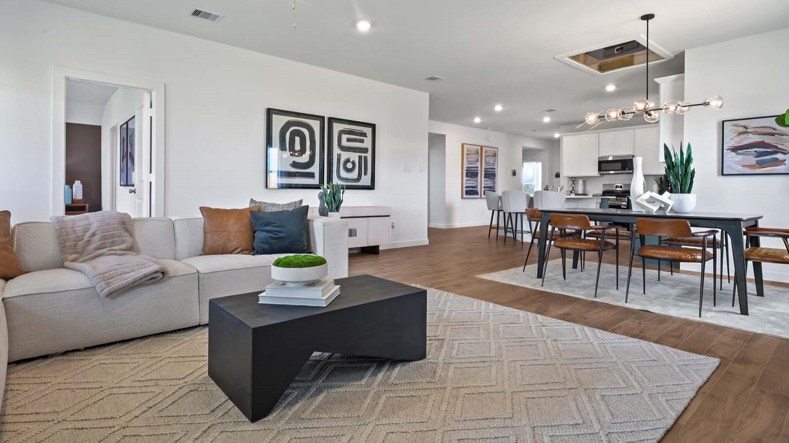 *Images and 3D tour are for illustration only and options may vary from home as built.