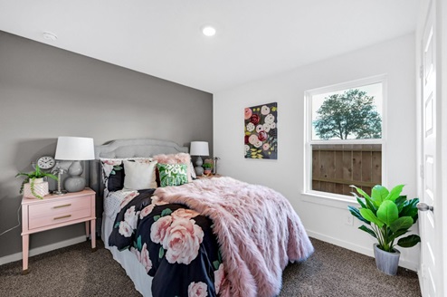 Gaven model guest bedroom