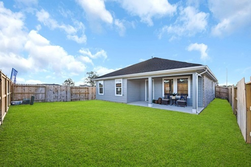 Gaven model back patio