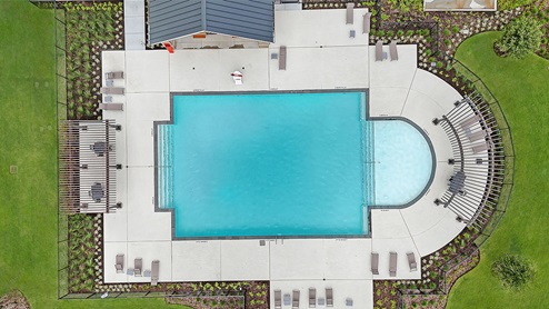 Post Oak Pointe pool