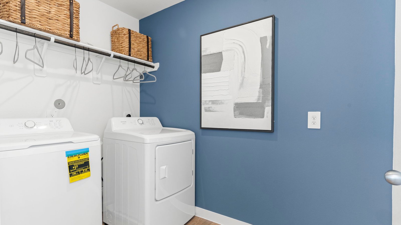 *Images and 3D tour are for illustration only and options may vary from home as built.