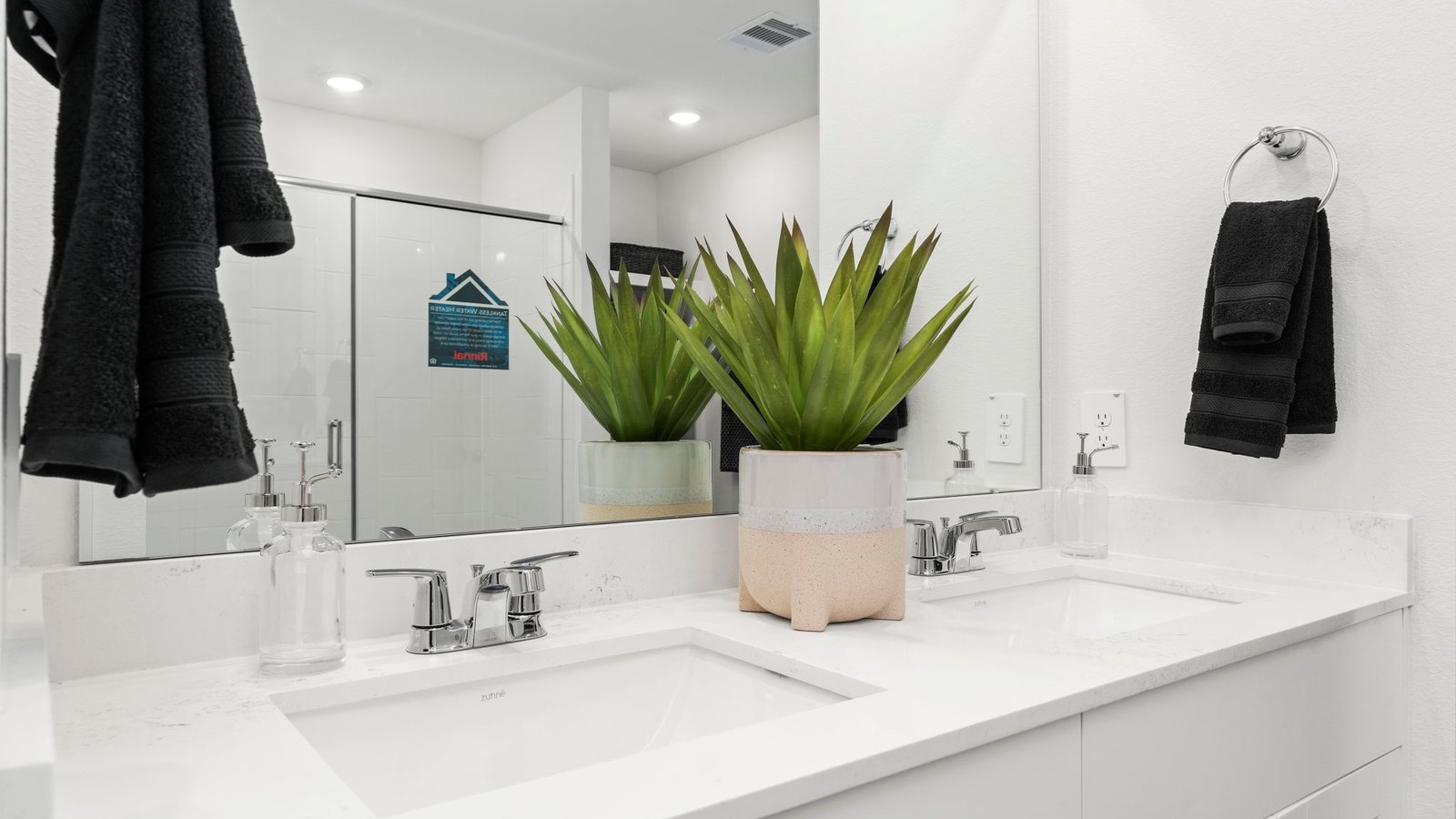 ash primary bathroom