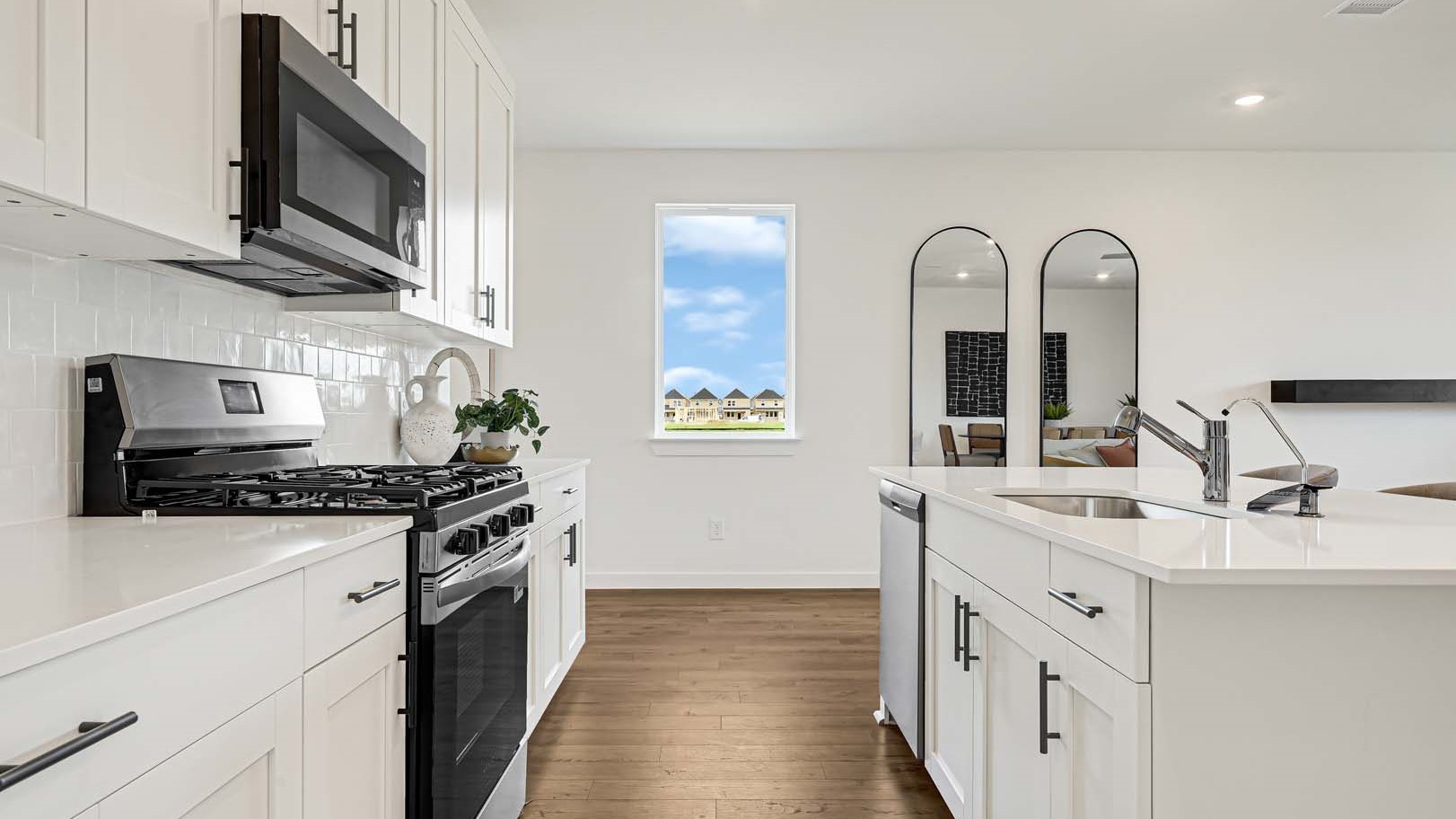*Images and 3D tour are for illustration only and options may vary from home as built.