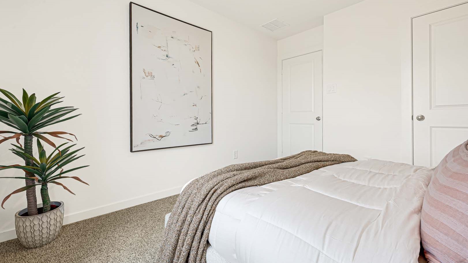 *Images and 3D tour are for illustration only and options may vary from home as built.