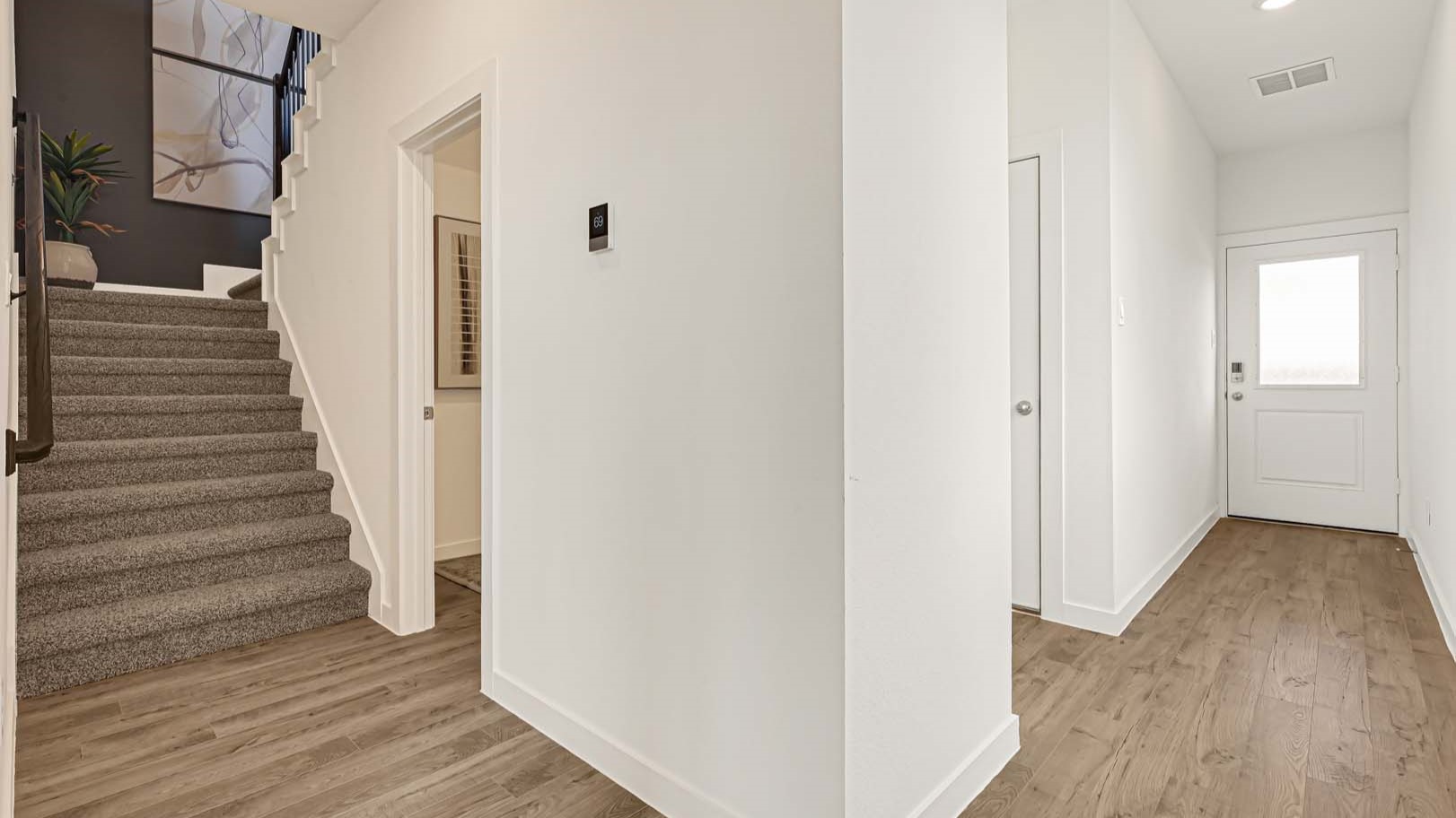 *Images and 3D tour are for illustration only and options may vary from home as built.