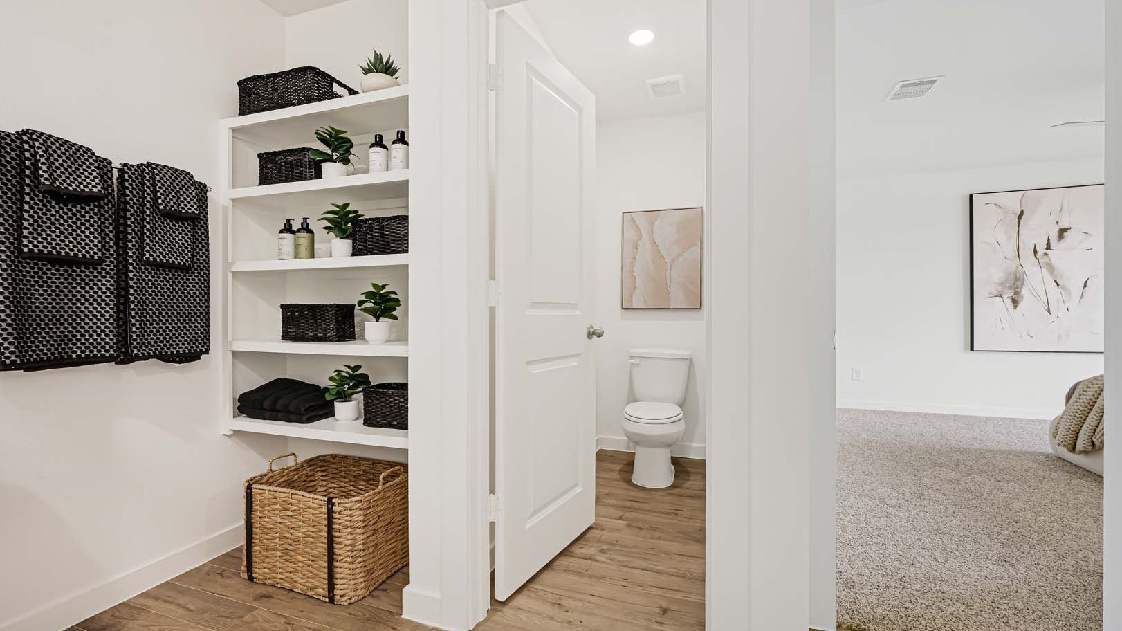 *Images and 3D tour are for illustration only and options may vary from home as built.
