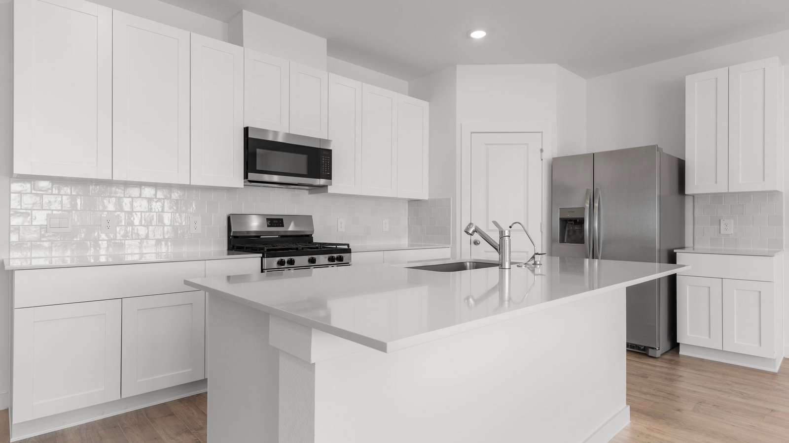 *Images and 3D tour are for illustration only and options may vary from home as built.