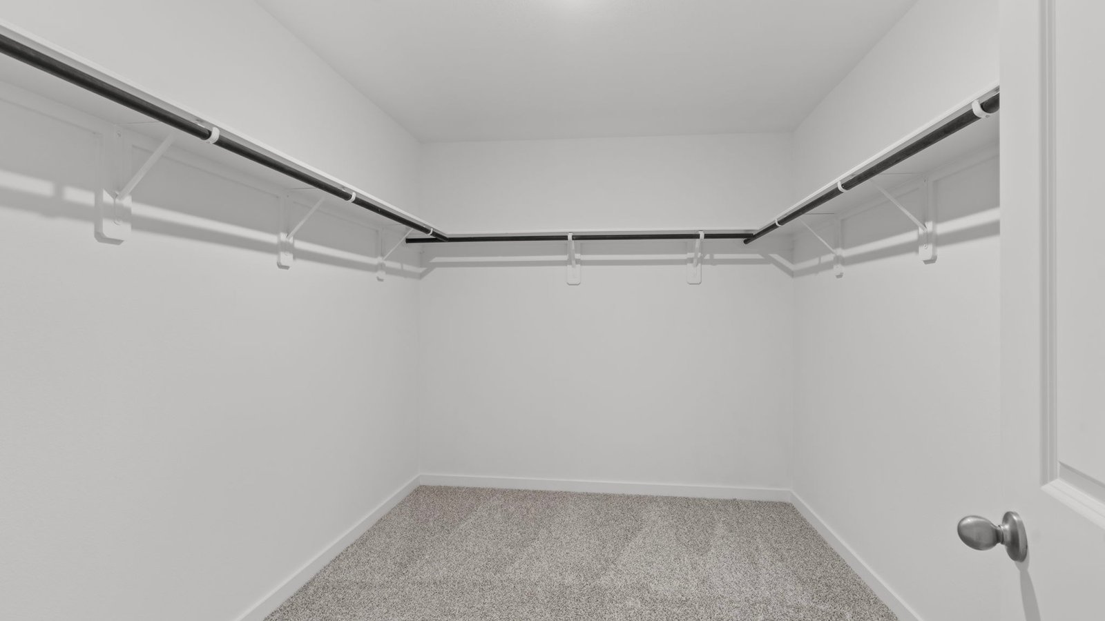 *Images and 3D tour are for illustration only and options may vary from home as built.