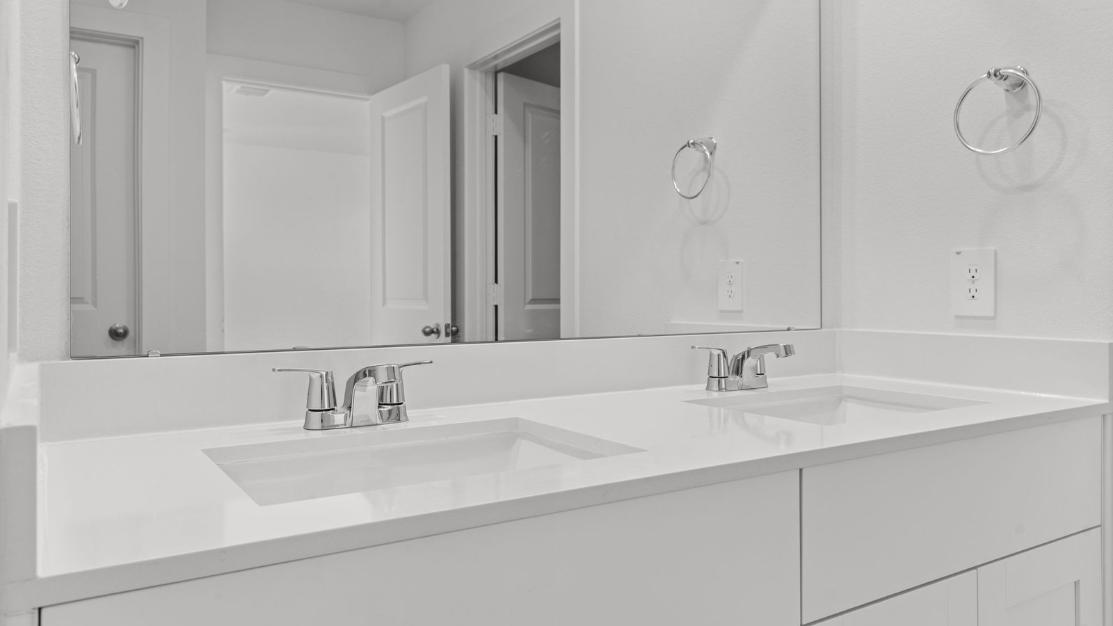 *Images and 3D tour are for illustration only and options may vary from home as built.