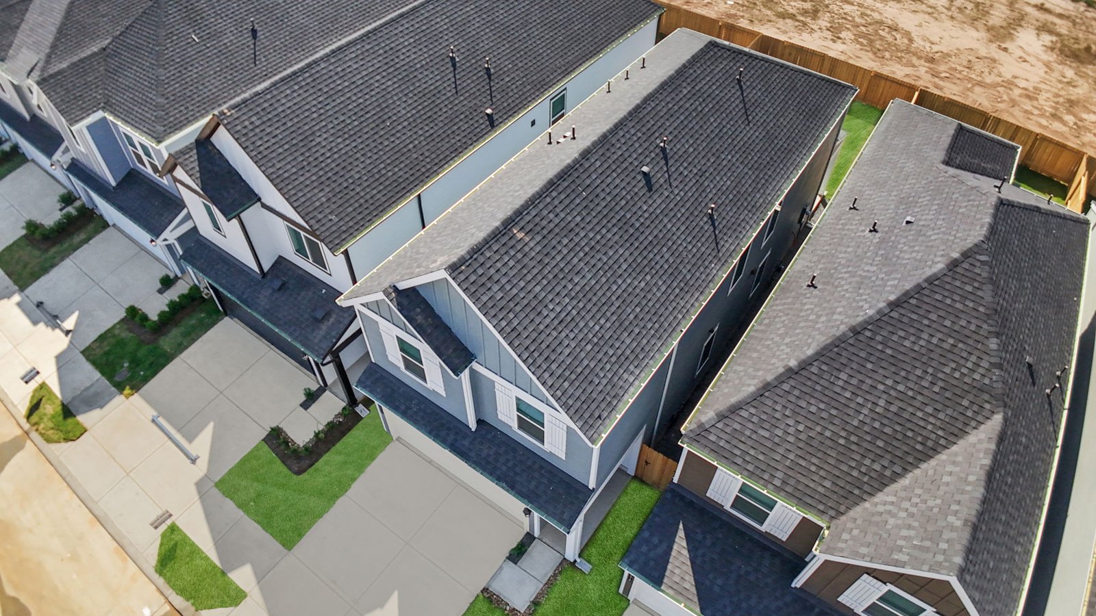 *Images and 3D tour are for illustration only and options may vary from home as built.