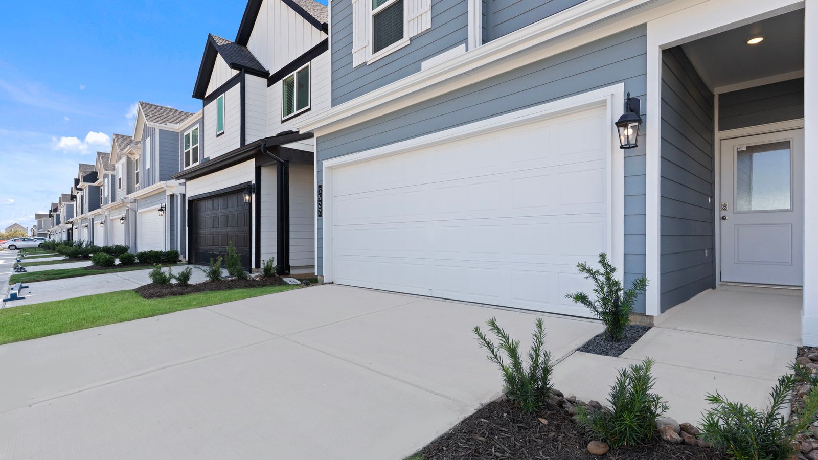 *Images and 3D tour are for illustration only and options may vary from home as built.