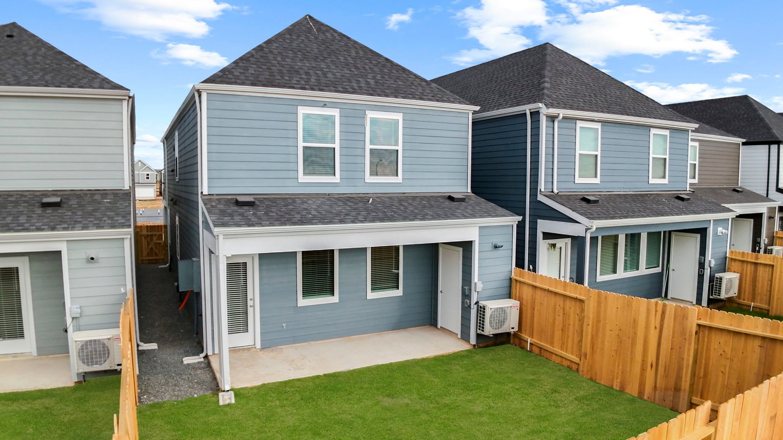 *Images and 3D tour are for illustration only and options may vary from home as built.