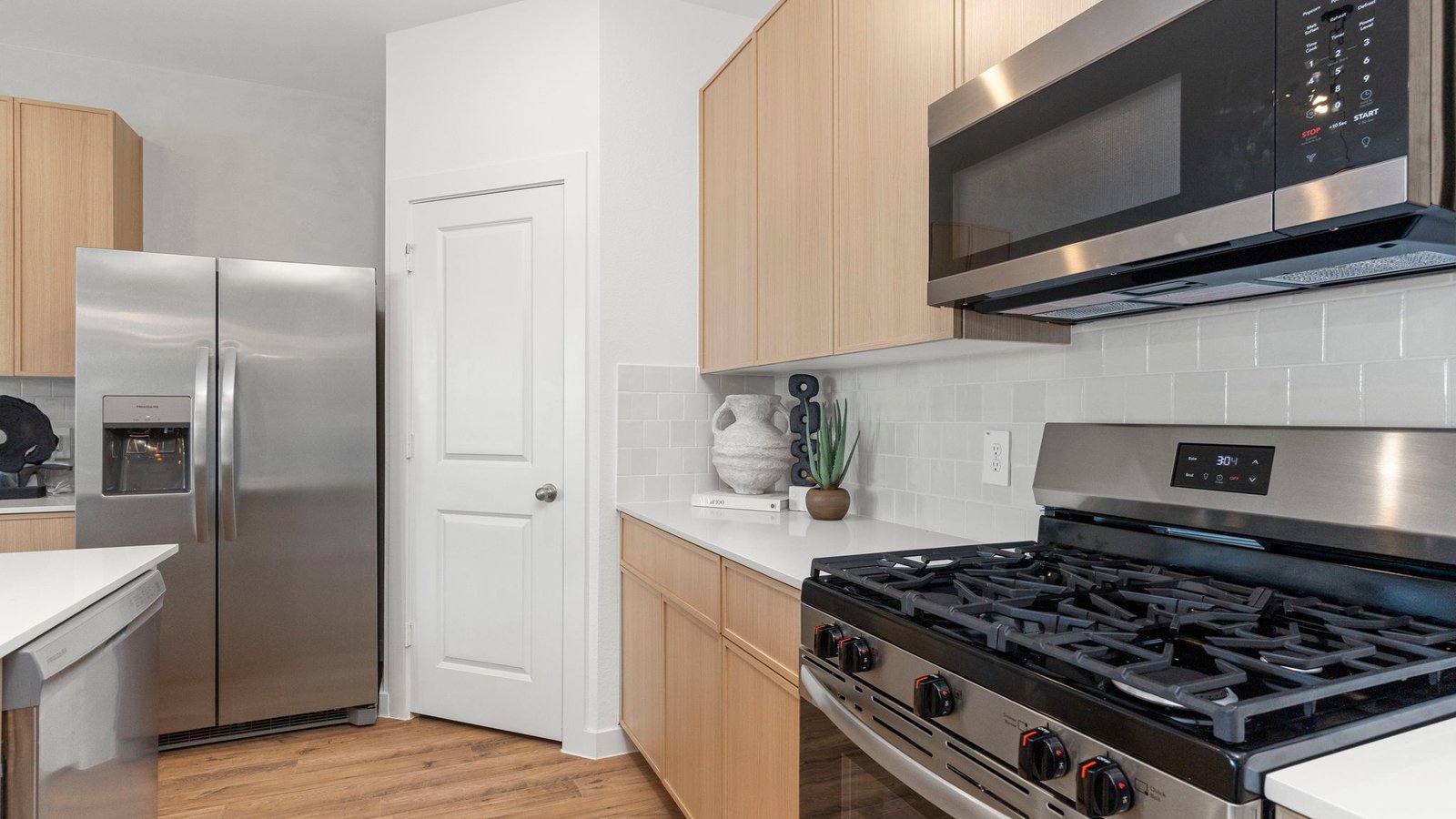 *Images and 3D tour are for illustration only and options may vary from home as built.