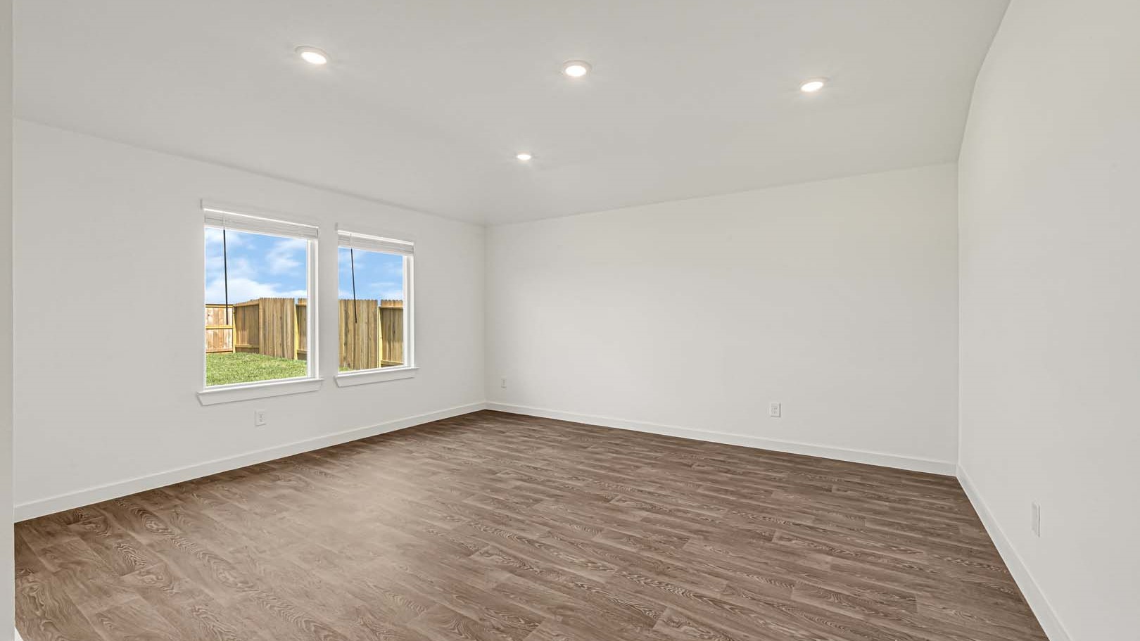 *Images and 3D tour are for illustration only and options may vary from home as built.
