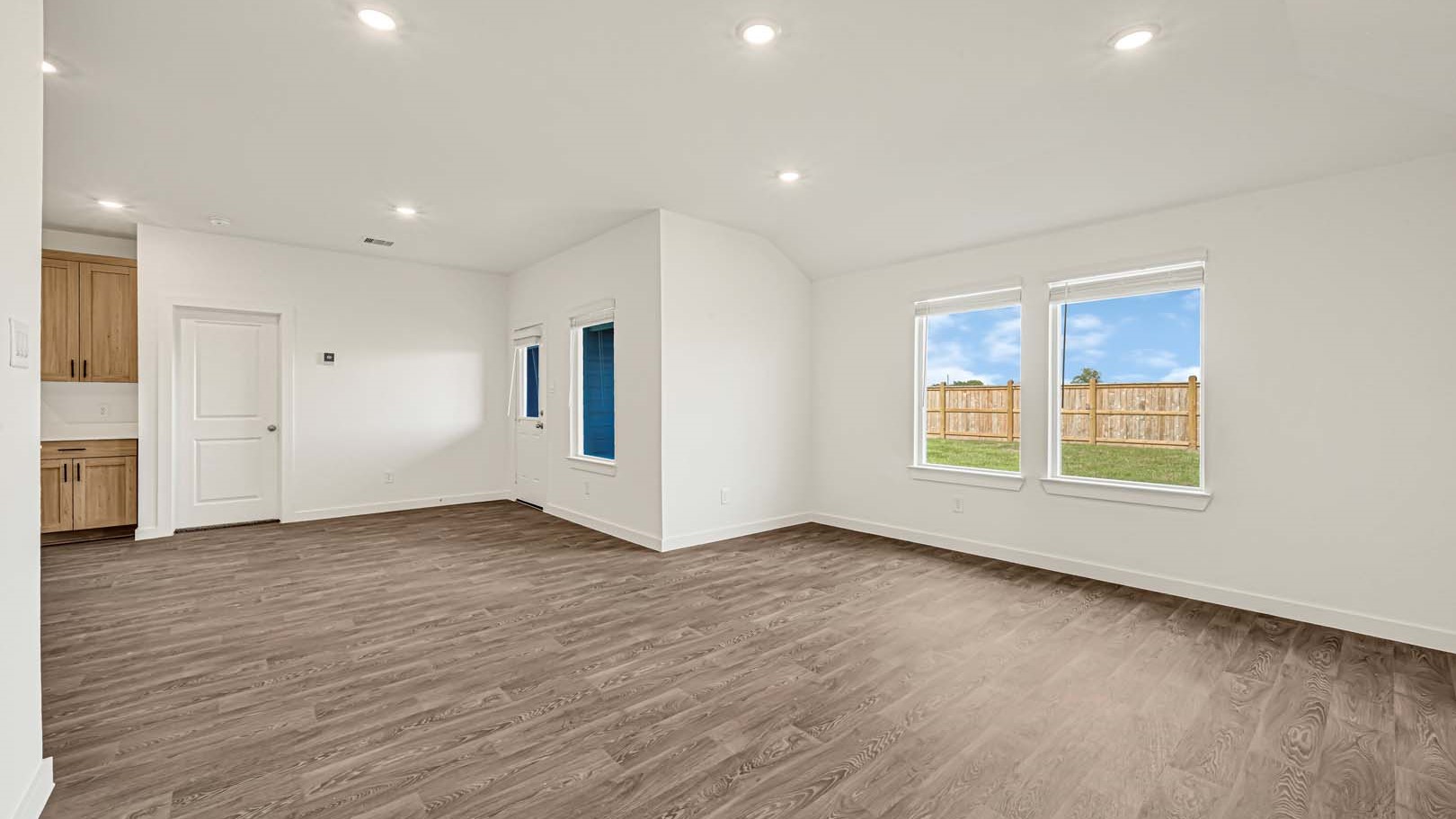 *Images and 3D tour are for illustration only and options may vary from home as built.