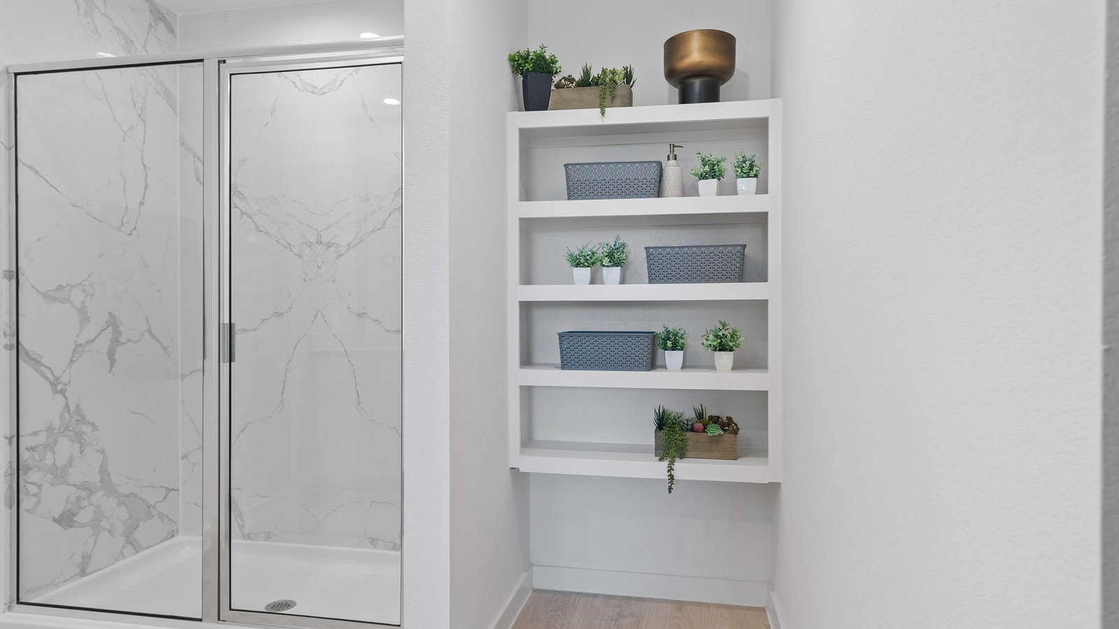 *Images and 3D tour are for illustration only and options may vary from home as built.