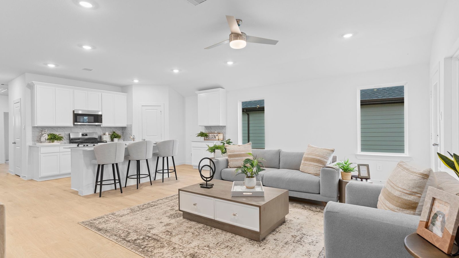 *Images and 3D tour are for illustration only and options may vary from home as built.