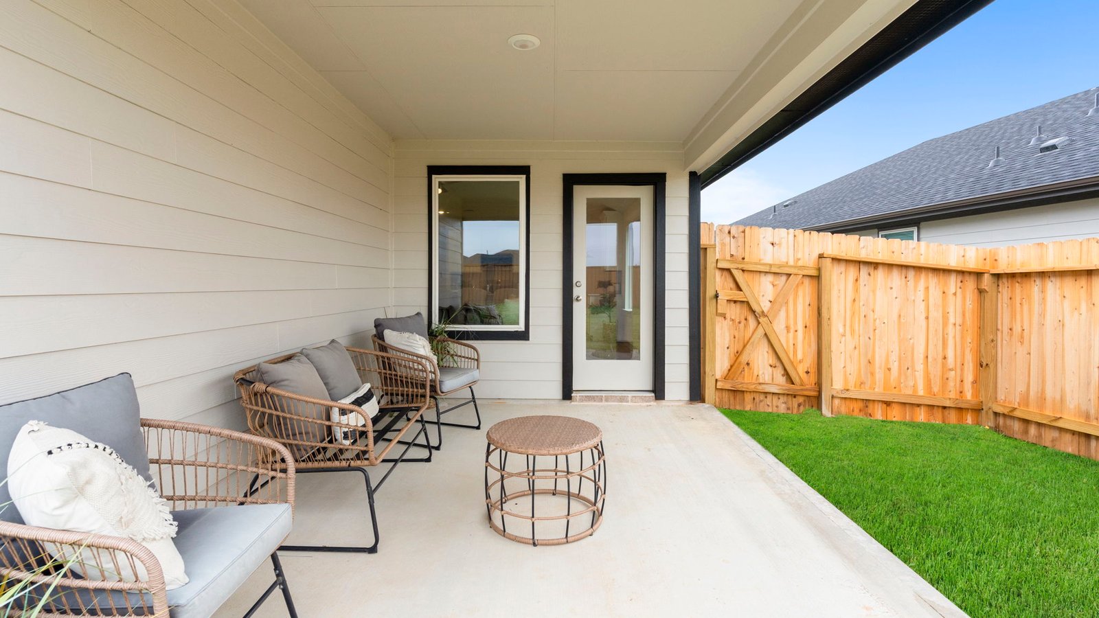 *Images and 3D tour are for illustration only and options may vary from home as built.