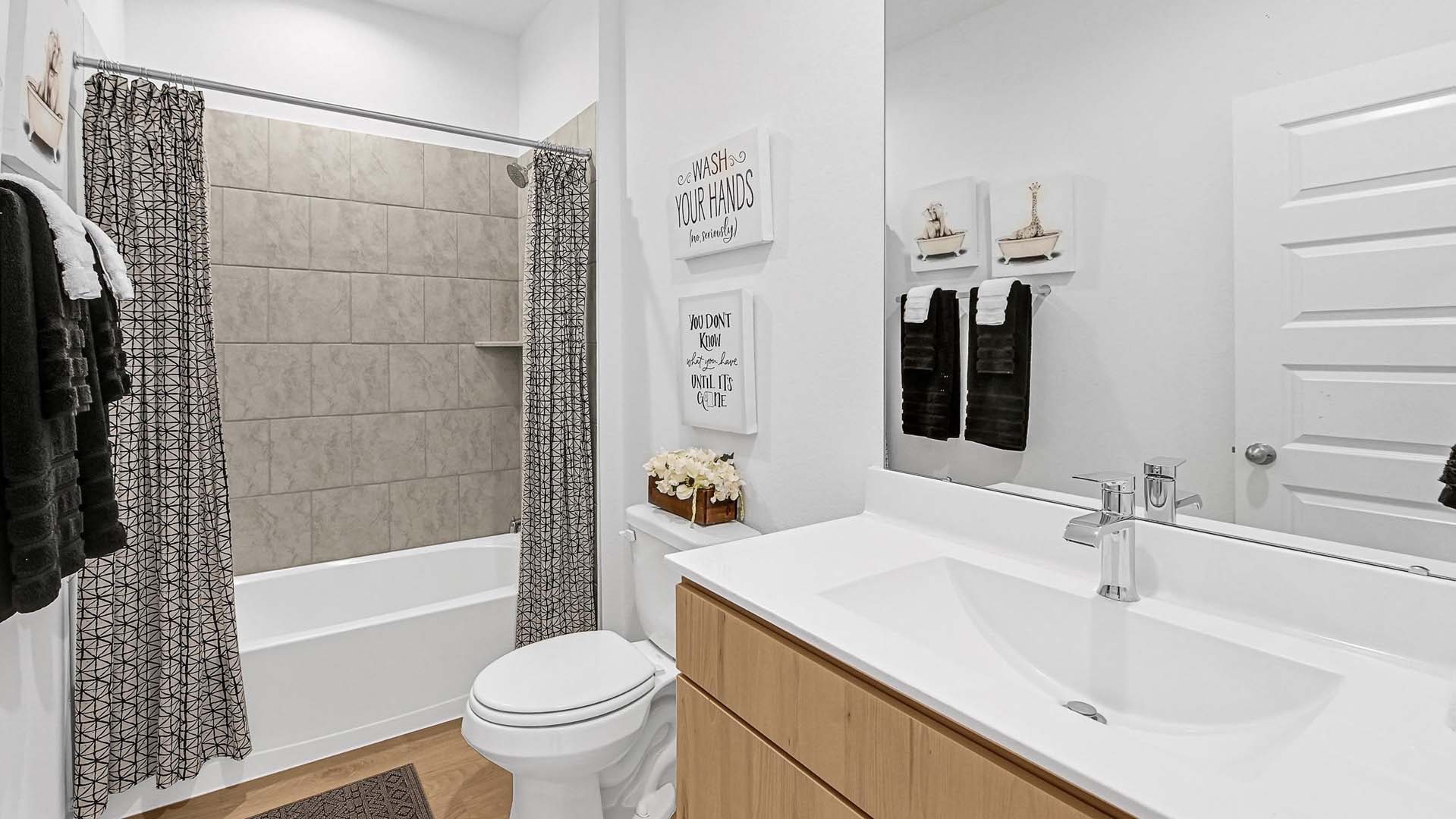 *Images and 3D tour are for illustration only and options may vary from home as built.