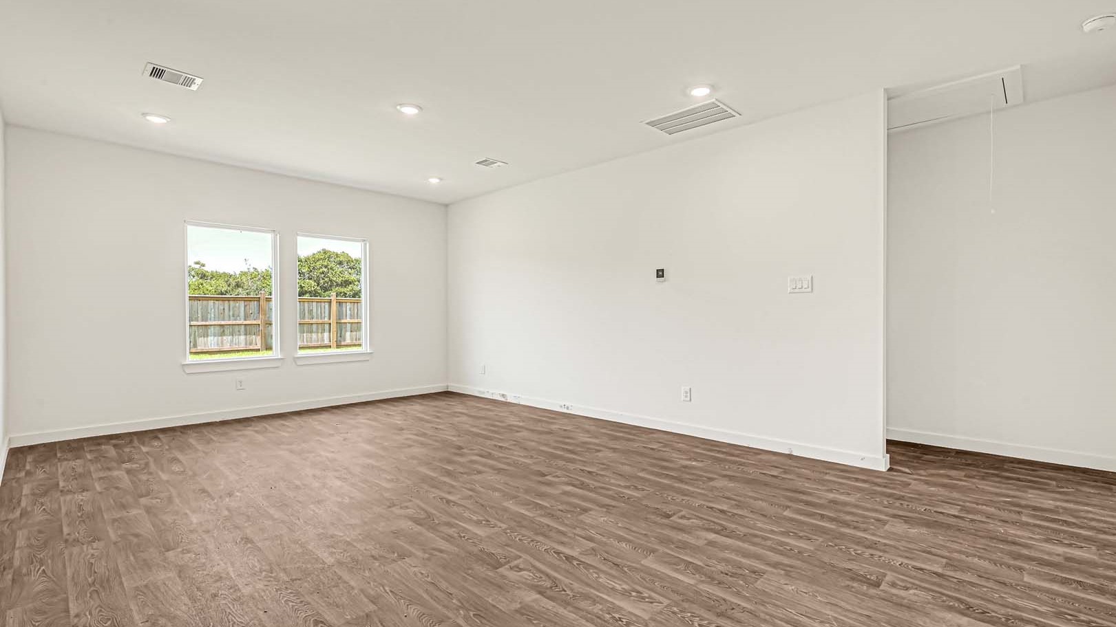 *Images and 3D tour are for illustration only and options may vary from home as built.