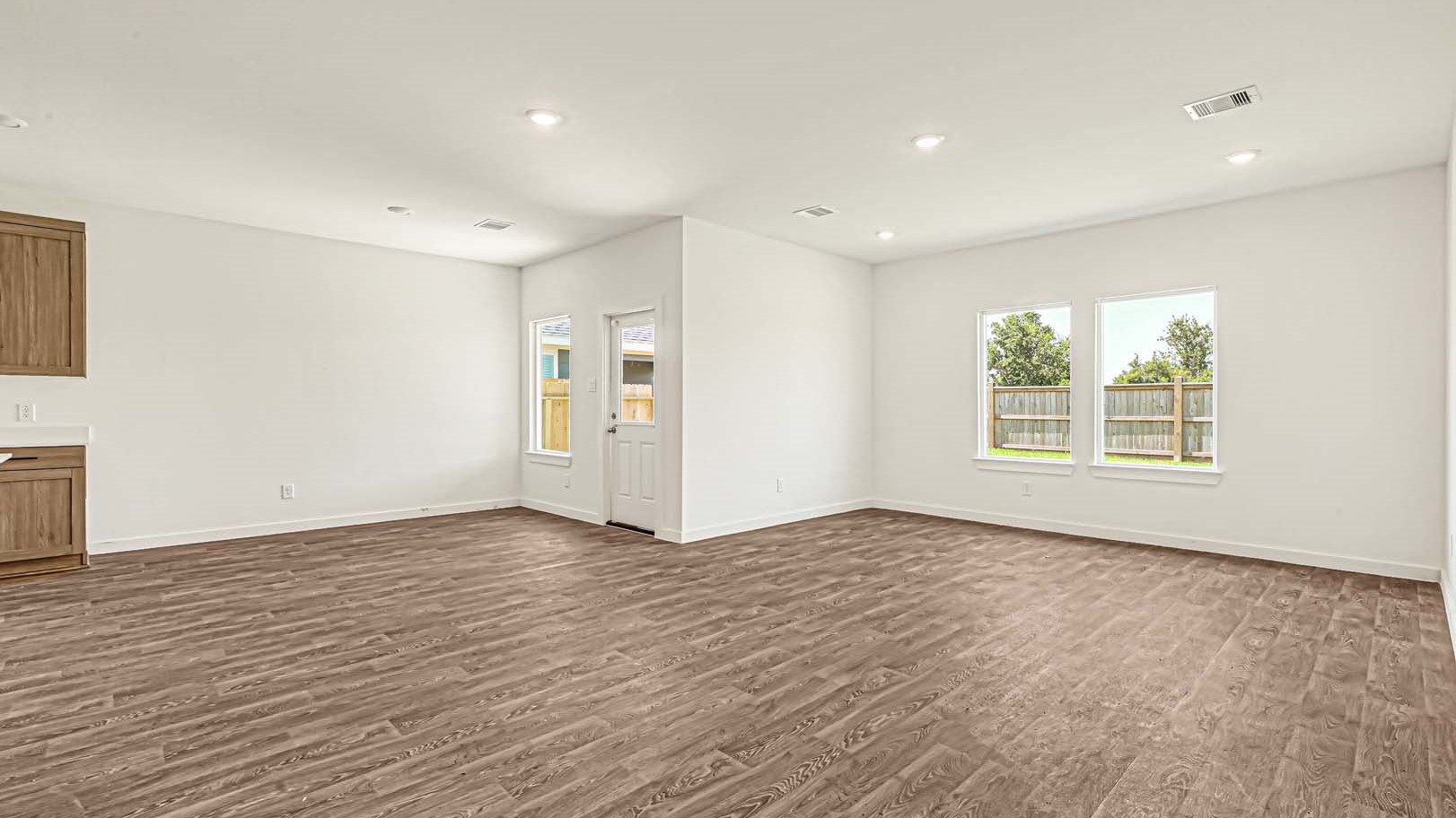 *Images and 3D tour are for illustration only and options may vary from home as built.