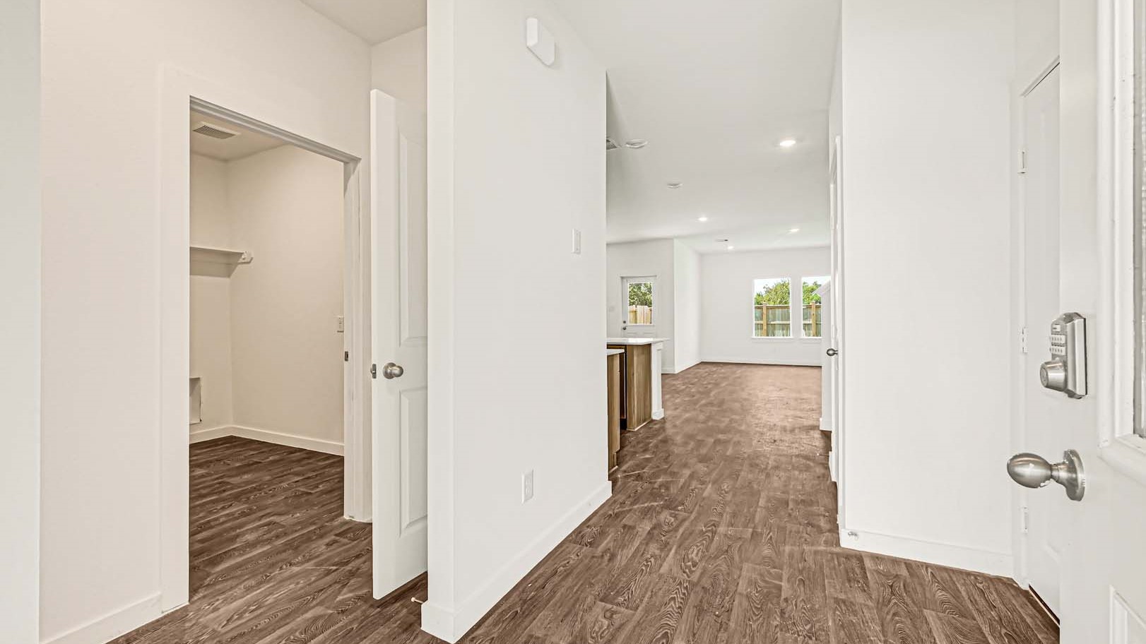 *Images and 3D tour are for illustration only and options may vary from home as built.