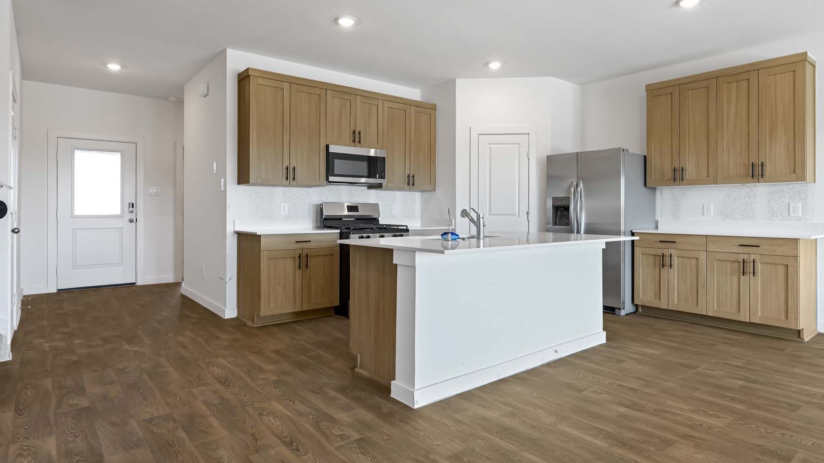 *Images and 3D tour are for illustration only and options may vary from home as built.