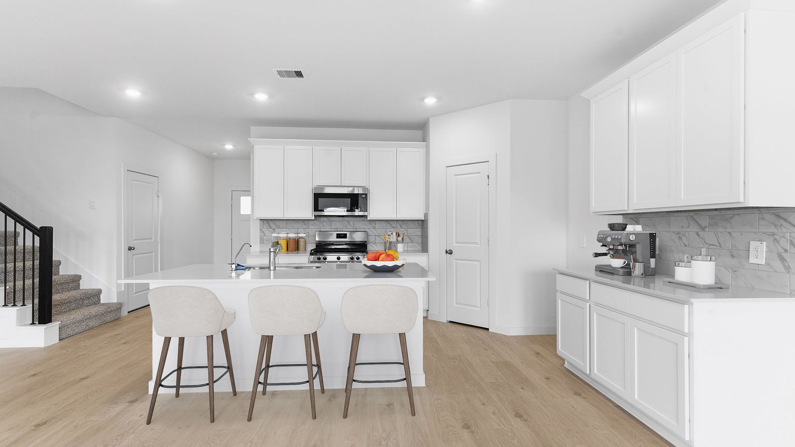 *Images and 3D tour are for illustration only and options may vary from home as built.