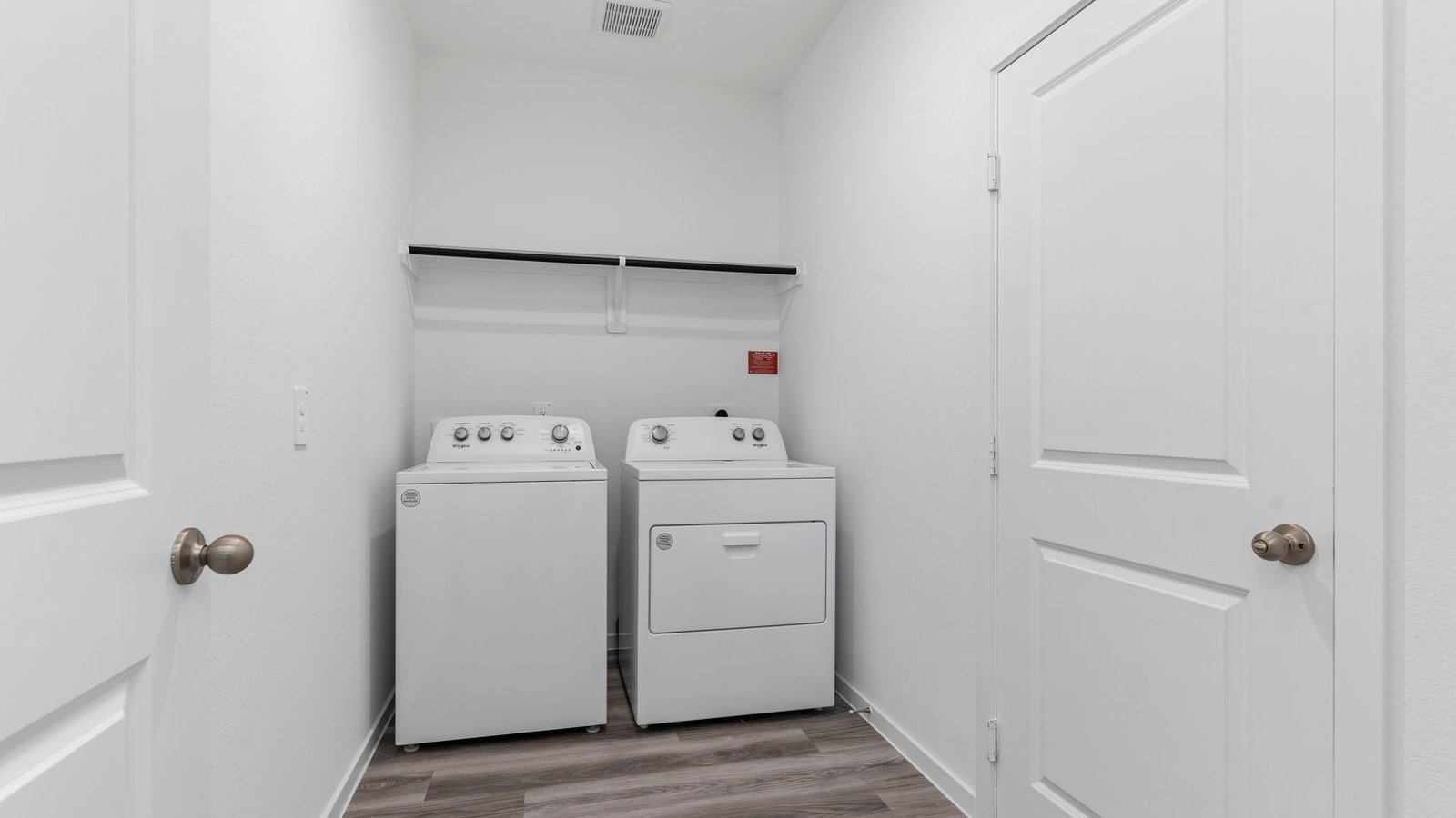 *Images and 3D tour are for illustration only and options may vary from home as built.