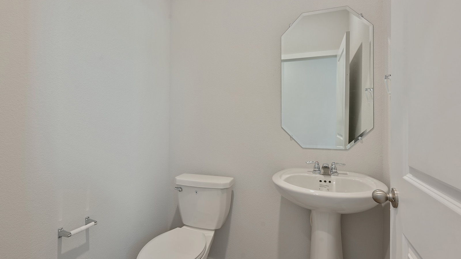 *Images and 3D tour are for illustration only and options may vary from home as built.