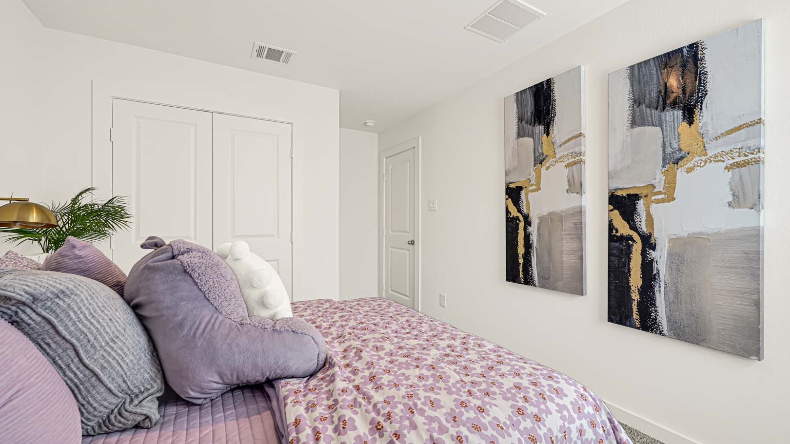 *Images and 3D tour are for illustration only and options may vary from home as built.