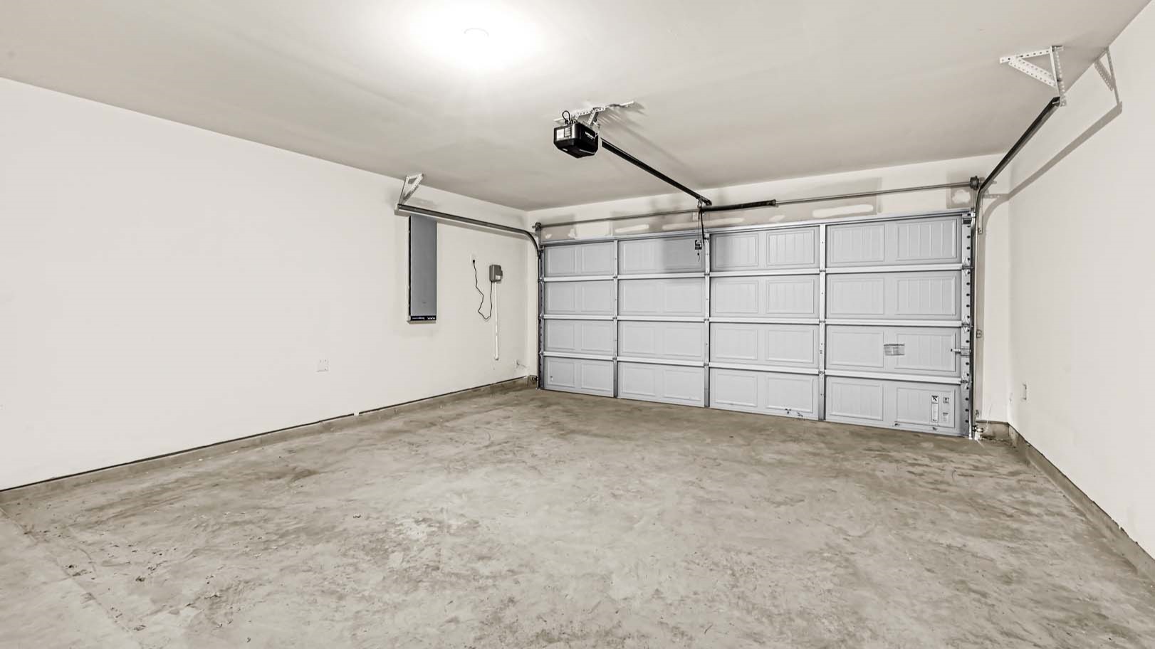 *Images and 3D tour are for illustration only and options may vary from home as built.