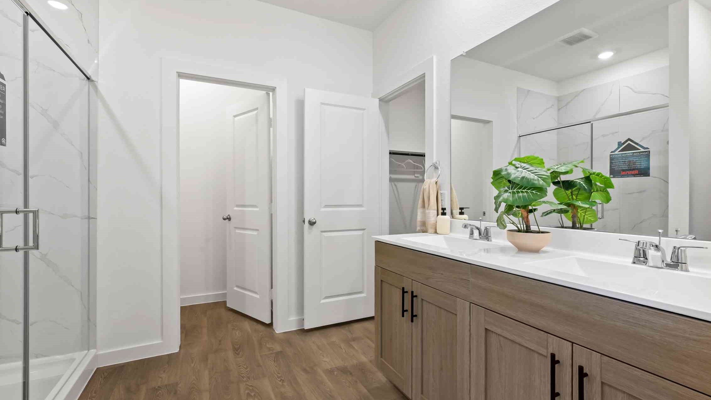 *Images and 3D tour are for illustration only and options may vary from home as built.