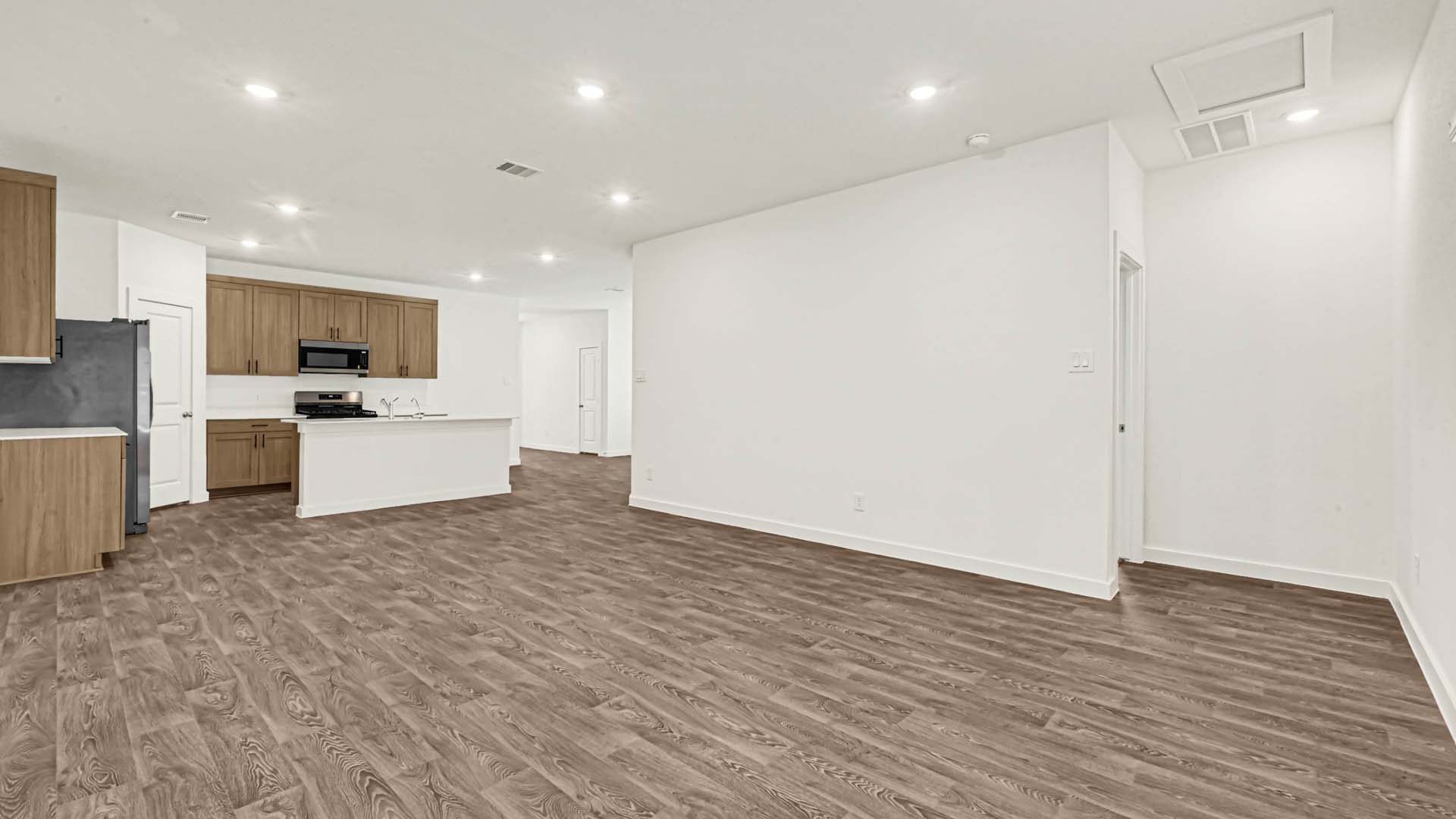 *Images and 3D tour are for illustration only and options may vary from home as built.