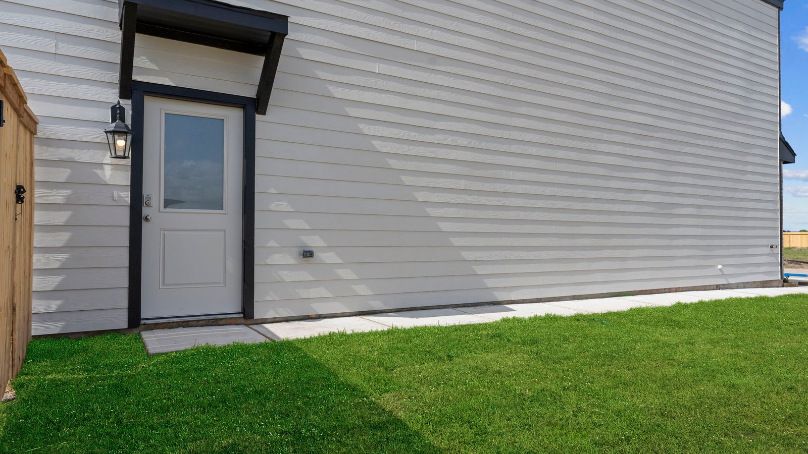 *Images and 3D tour are for illustration only and options may vary from home as built.