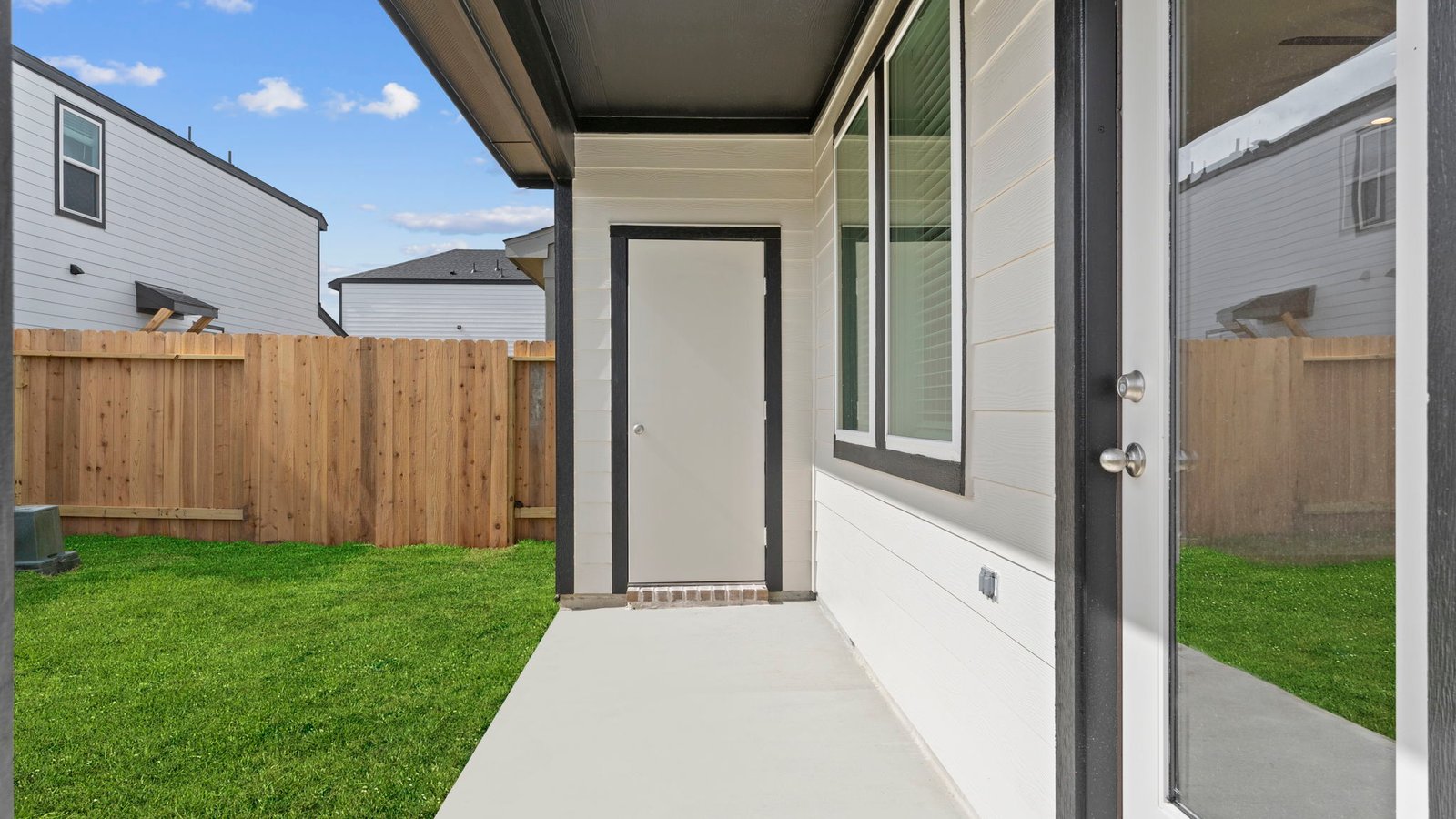 *Images and 3D tour are for illustration only and options may vary from home as built.
