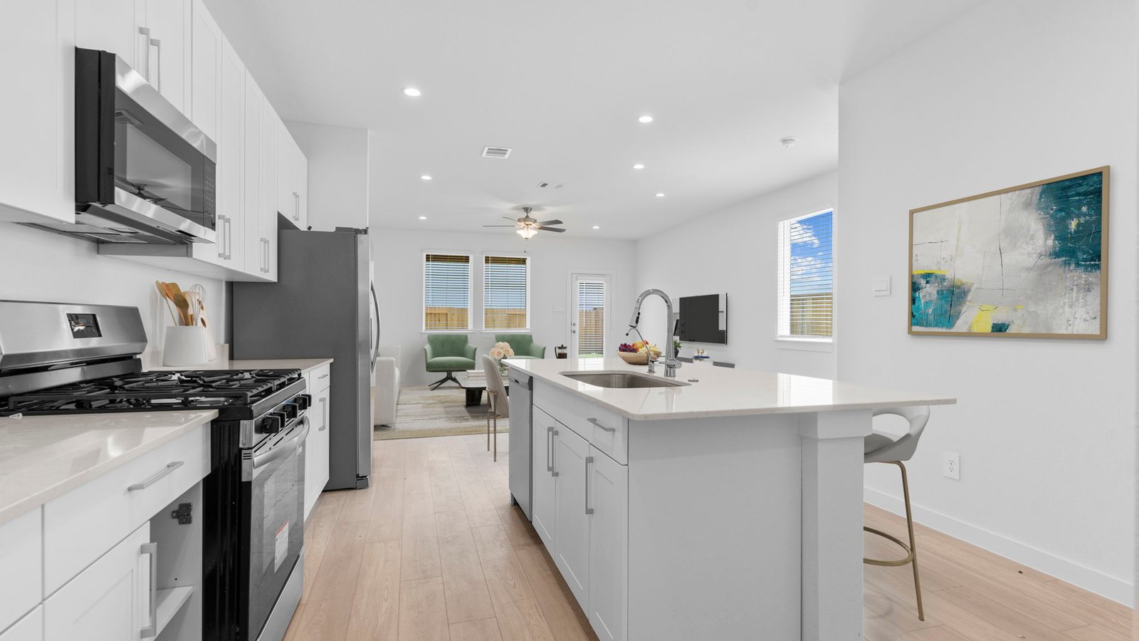 quartz countertop kitchen