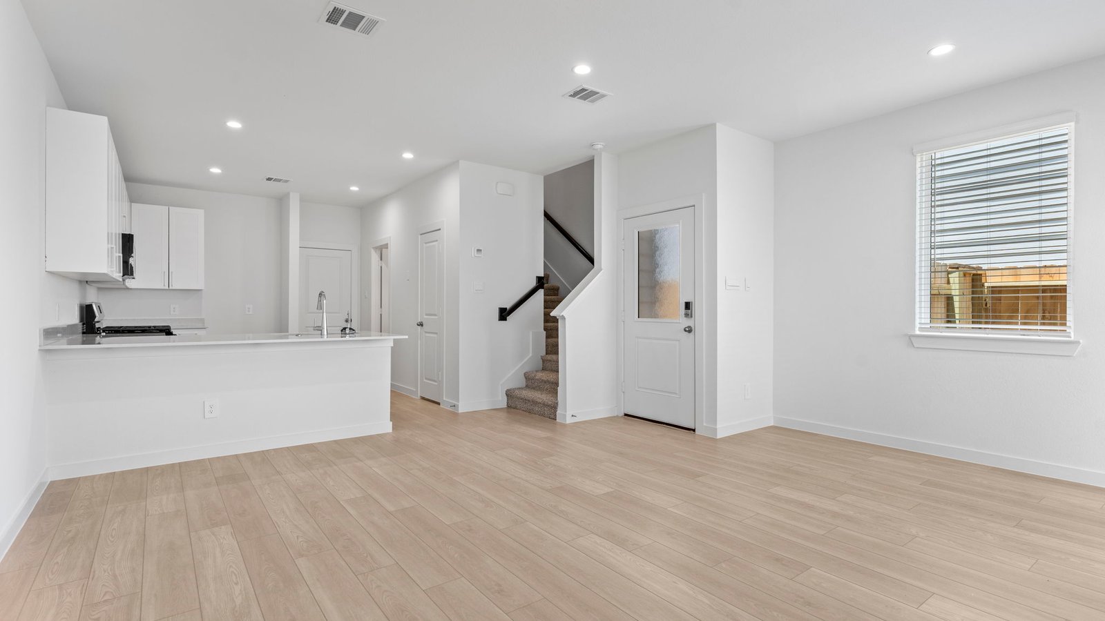 *Images and 3D tour are for illustration only and options may vary from home as built.