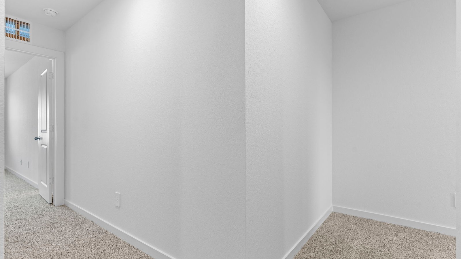 *Images and 3D tour are for illustration only and options may vary from home as built.