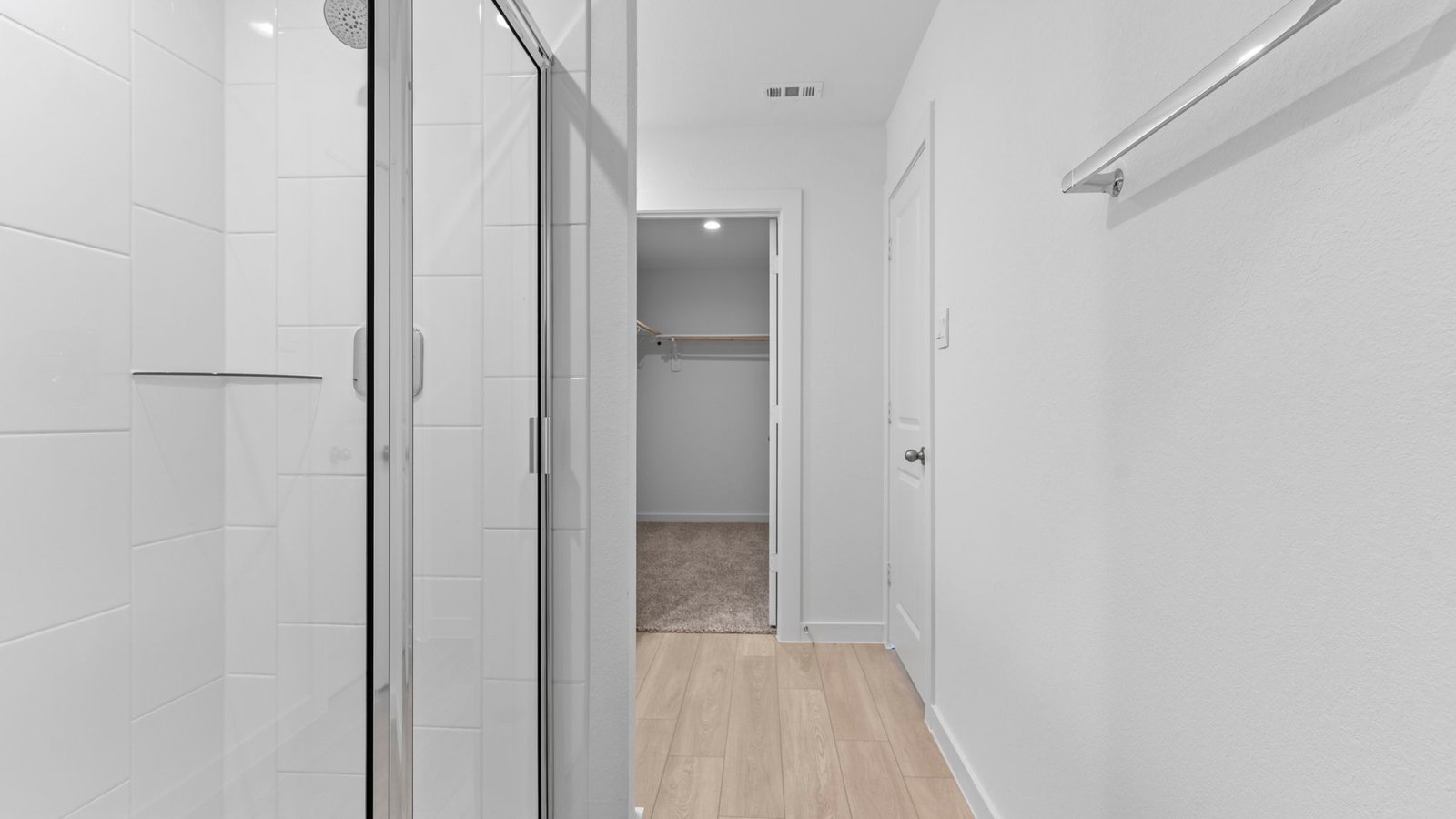 *Images and 3D tour are for illustration only and options may vary from home as built.