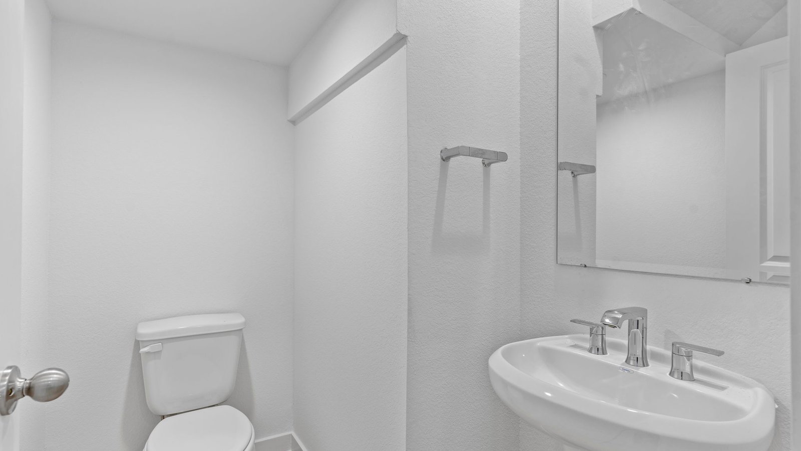 *Images and 3D tour are for illustration only and options may vary from home as built.