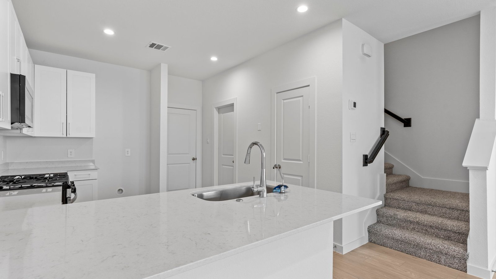*Images and 3D tour are for illustration only and options may vary from home as built.