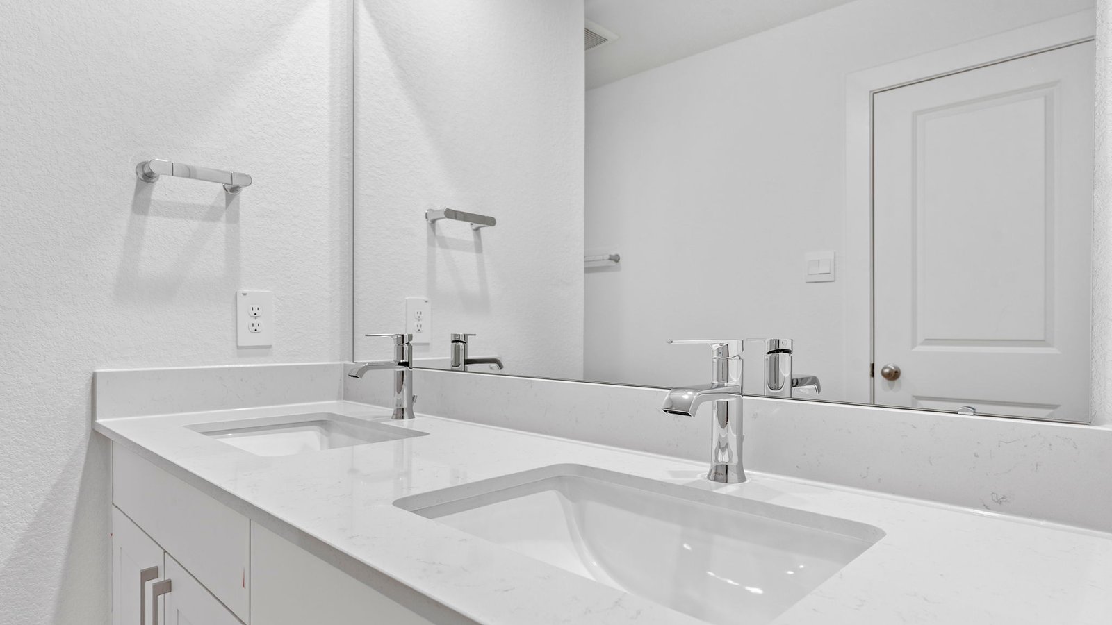 *Images and 3D tour are for illustration only and options may vary from home as built.